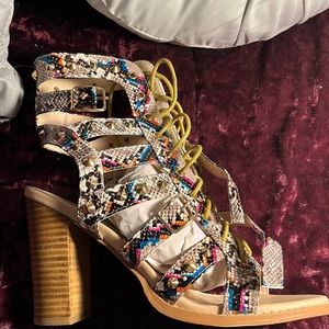 Stay off my mind heeled sandals